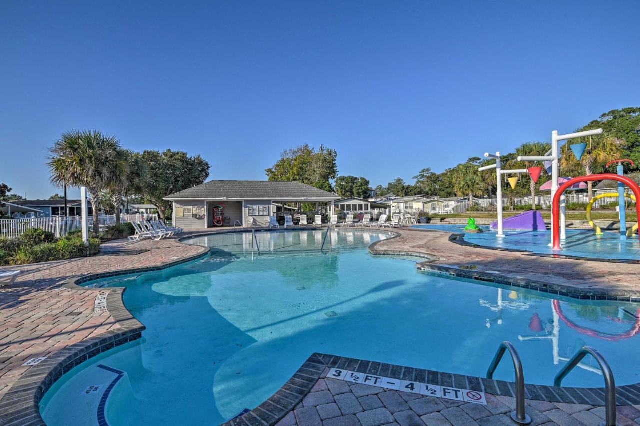 Lovely Myrtle Beach Getaway - Walk To Beach! Exterior photo