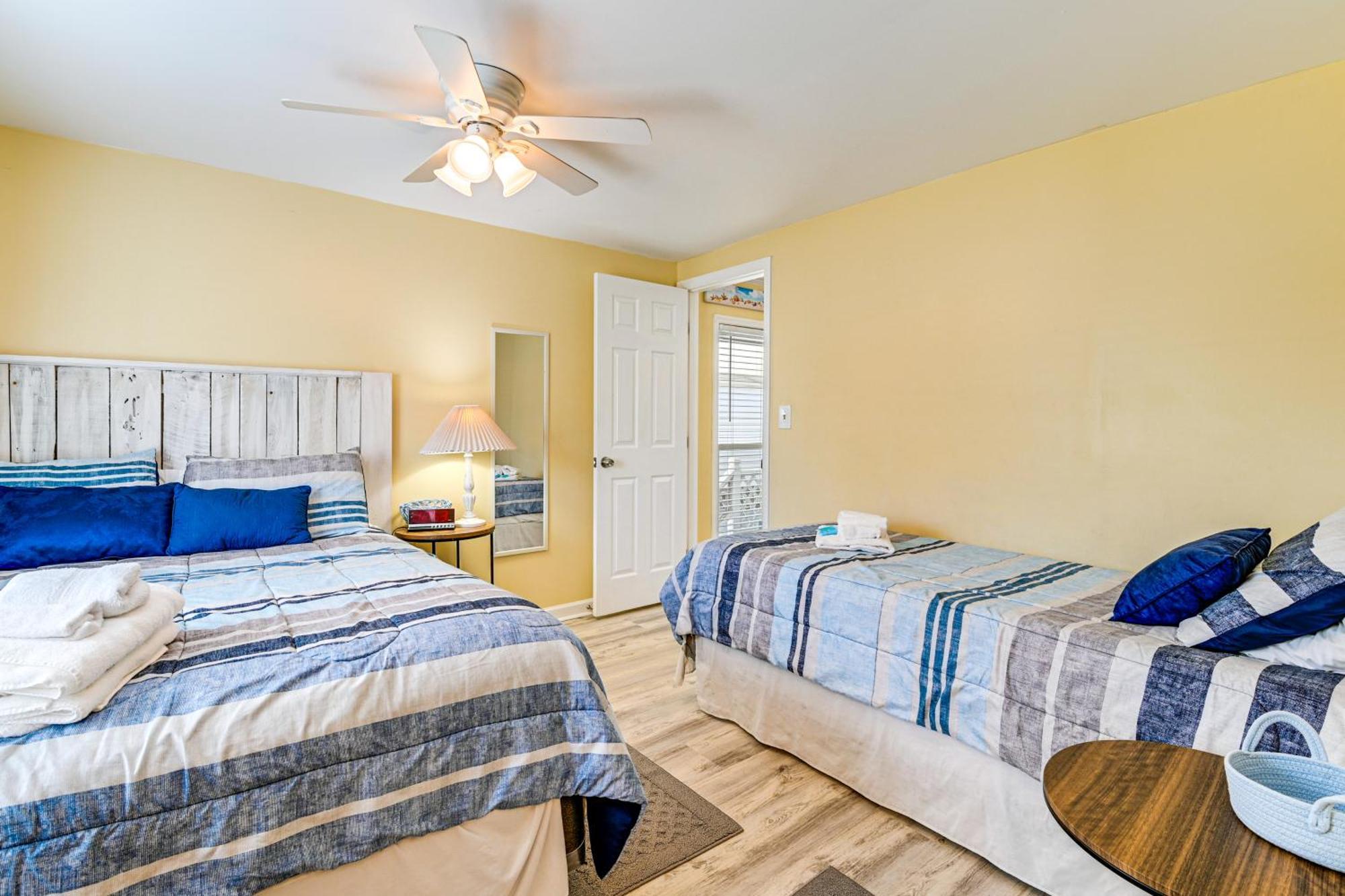Lovely Myrtle Beach Getaway - Walk To Beach! Exterior photo