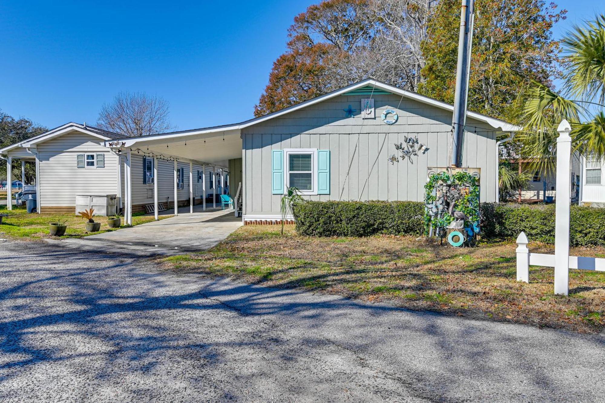Lovely Myrtle Beach Getaway - Walk To Beach! Exterior photo