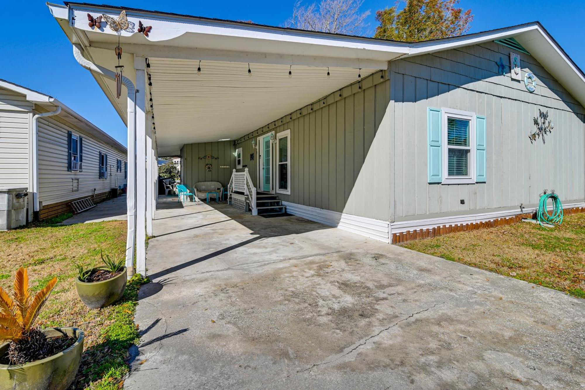 Lovely Myrtle Beach Getaway - Walk To Beach! Exterior photo